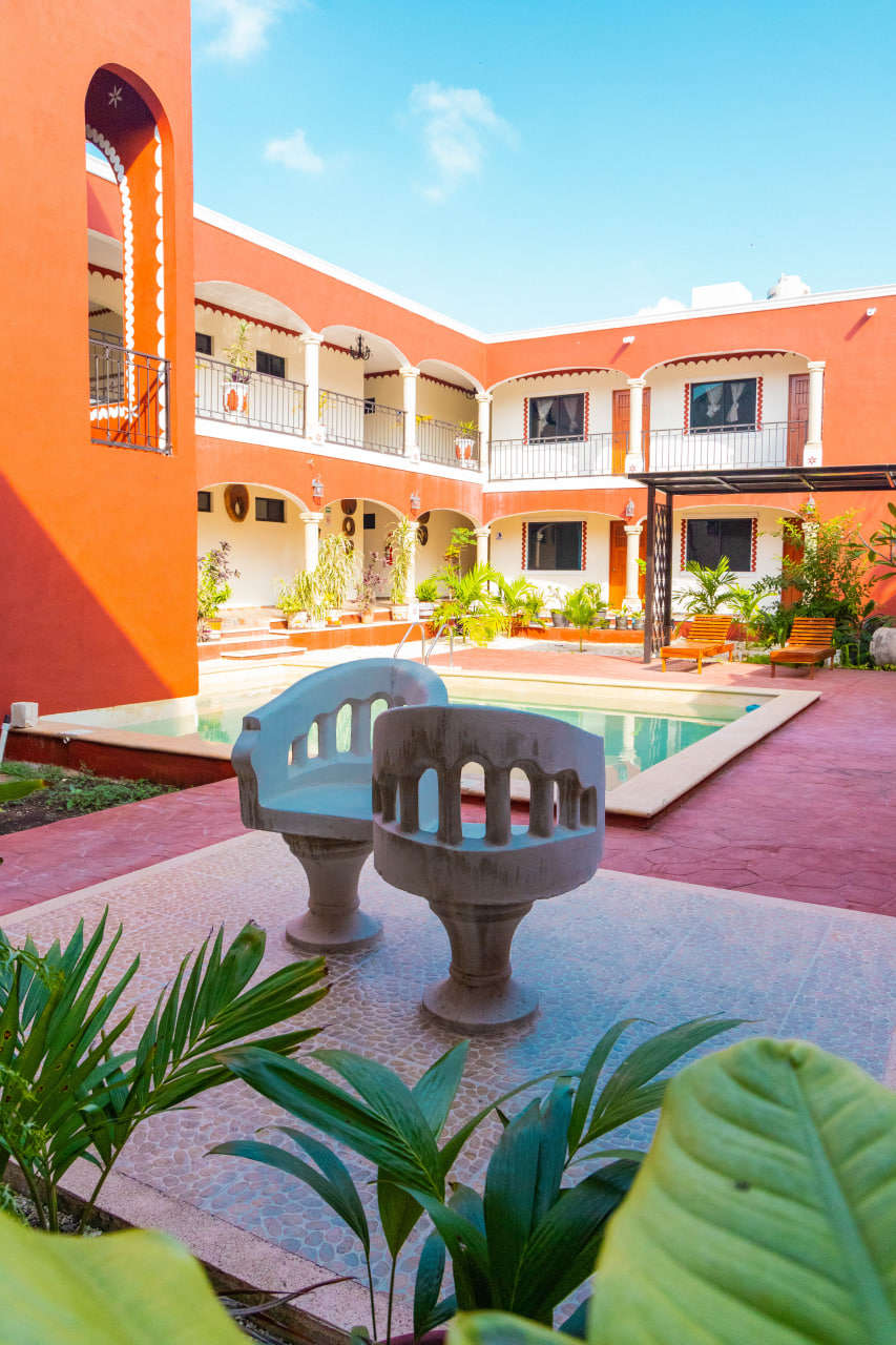 Vista del patio del Hotel Otoch