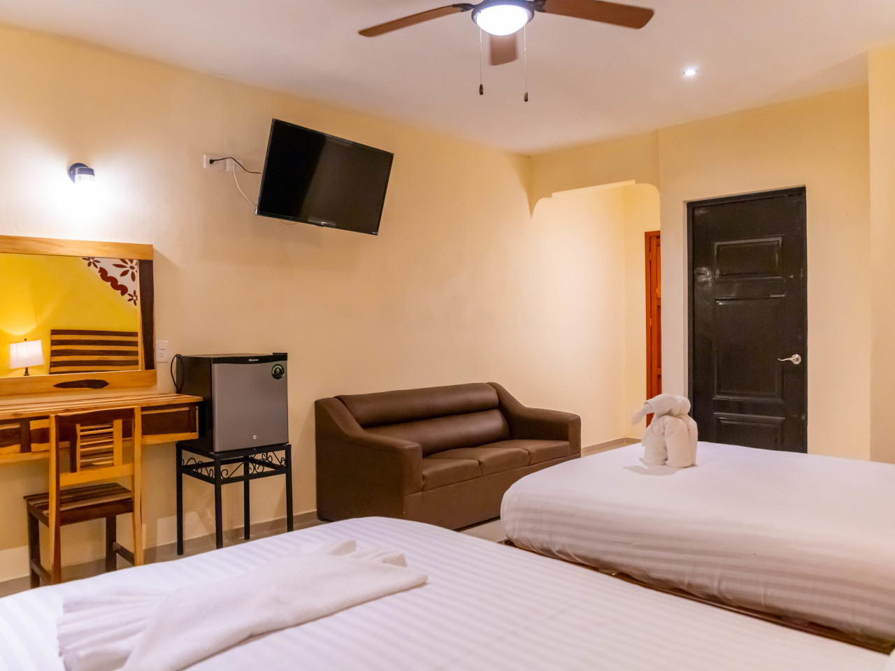 Double Deluxe doble-2.jpg